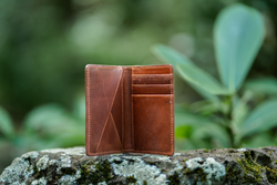 🎁 Kona Minimalist Bifold (100% off)