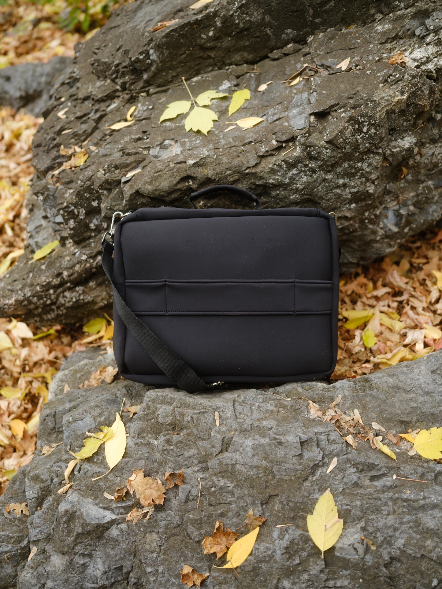 Roam Līte Neoprene CPAP Travel Bag