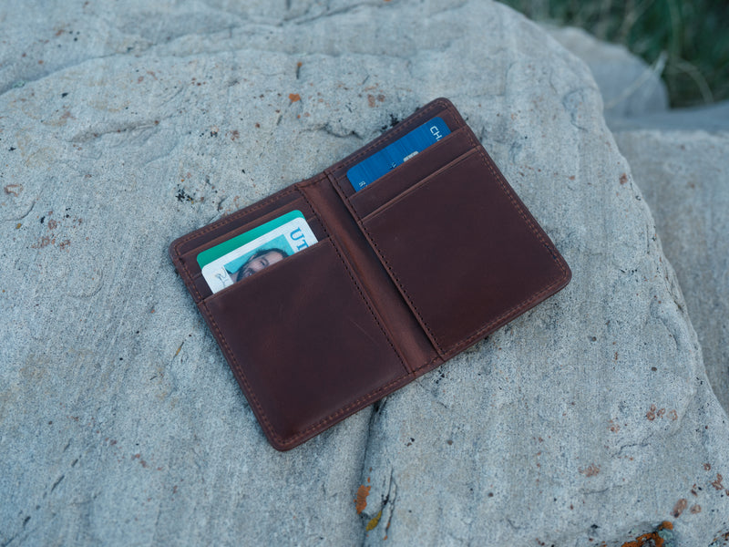 Lanikai Cardholder Wallet