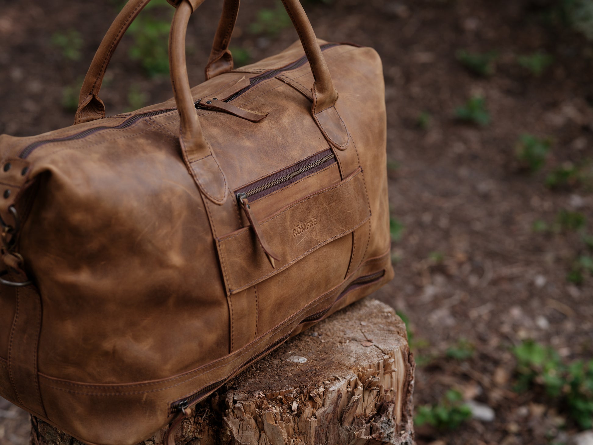 cool mens leather duffel bag backpack Sybaritic Boutique