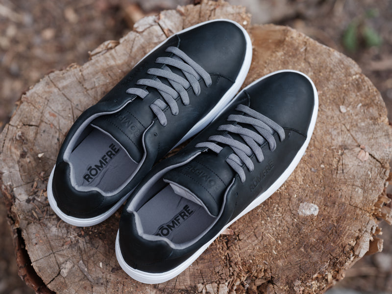 Roam Līte Leather Travel Shoe